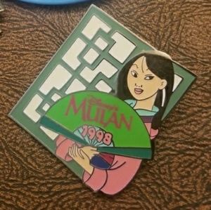 Mulan Pin